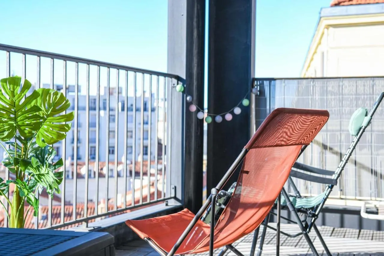 Bail Mobilite - Studio Cosy Avec Terrasse Et Vue location