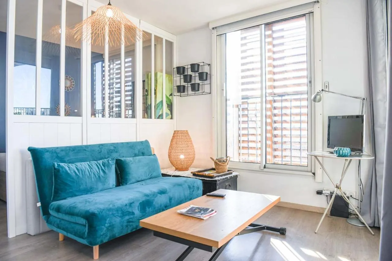Apartment Bail Mobilite - Studio Cosy Avec Terrasse Et Vue Marseille France